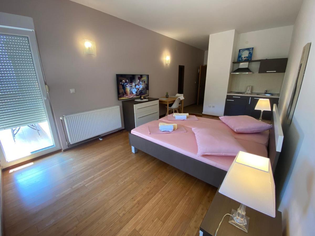 Apartments San Monte Podstrana Kültér fotó