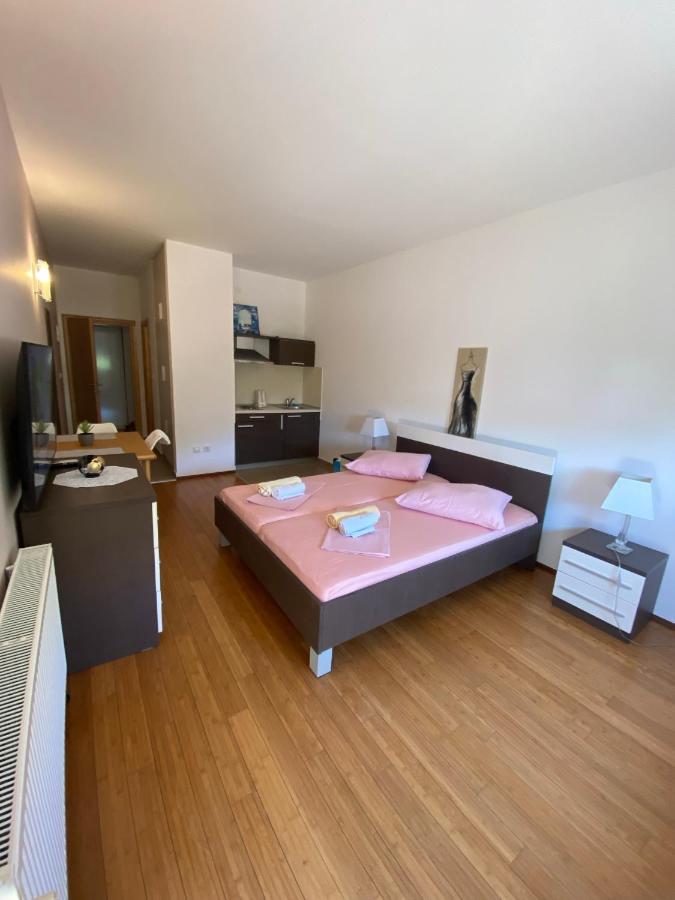 Apartments San Monte Podstrana Kültér fotó