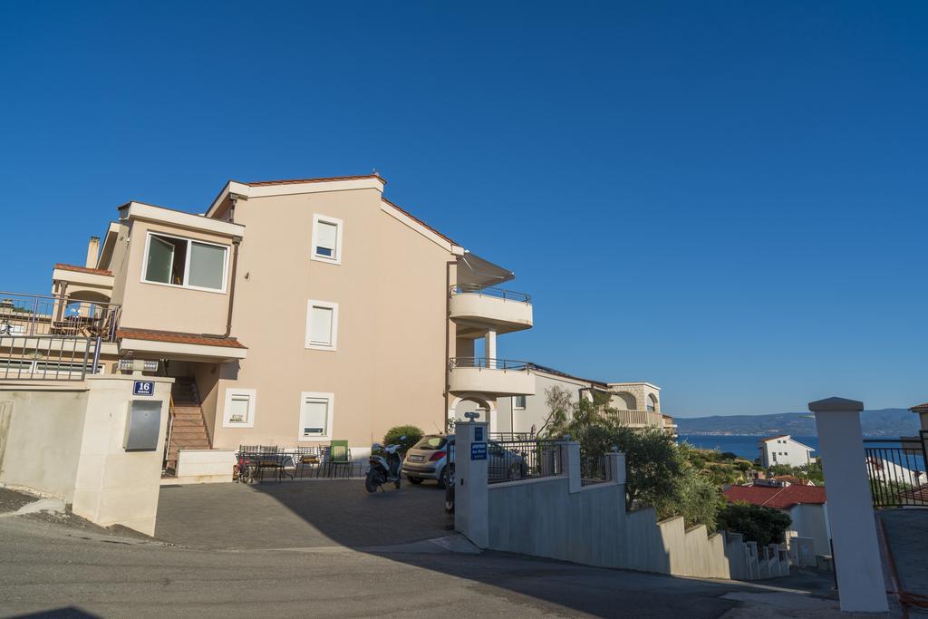 Apartments San Monte Podstrana Kültér fotó