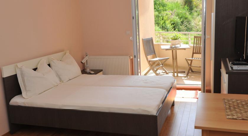 Apartments San Monte Podstrana Kültér fotó